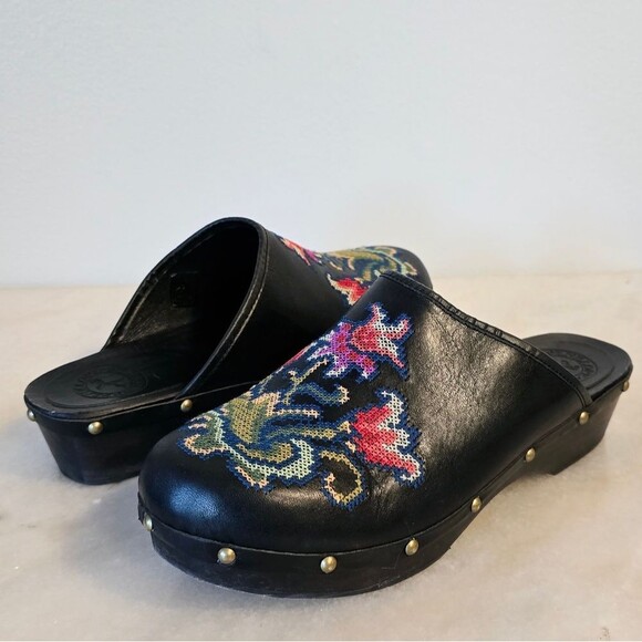 Penelope Chilvers Embroidered Clogs Black leather 9 - Picture 1 of 9